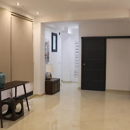 Apartment Town Center New